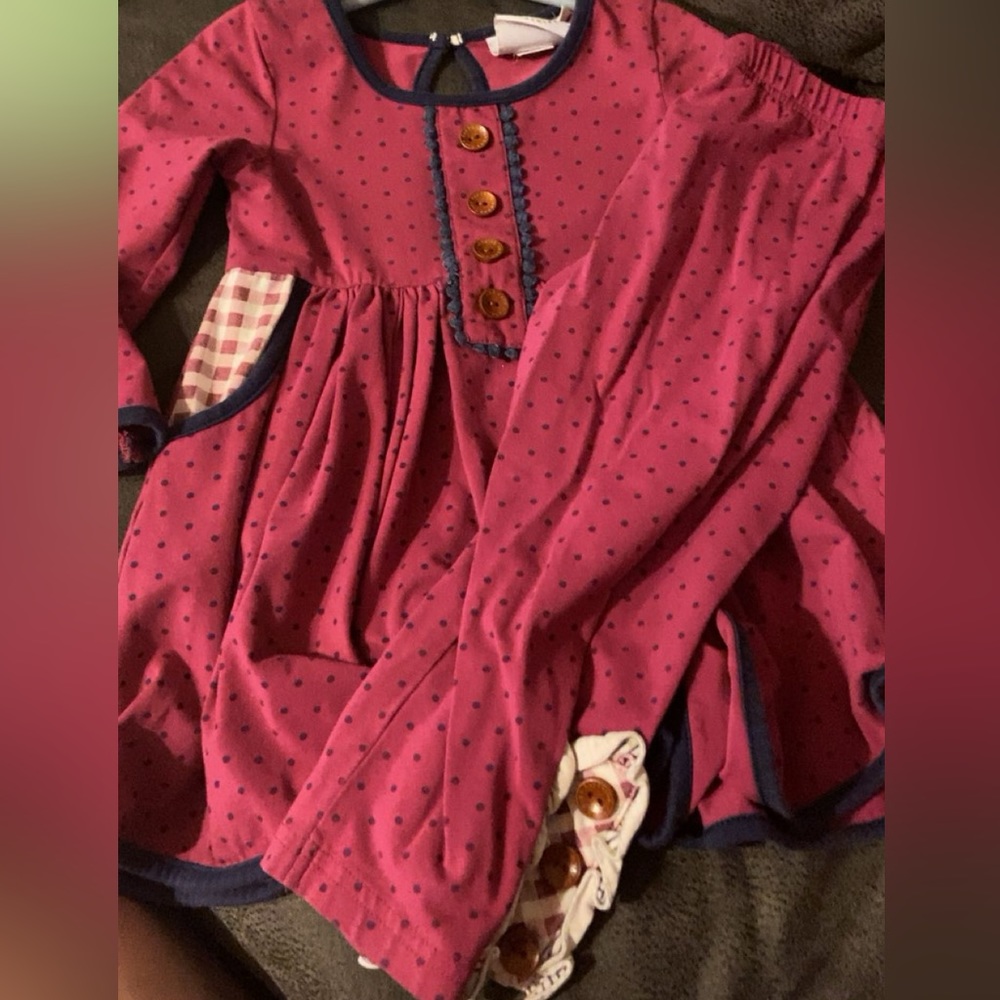 Serendipity size 2t purple with navy pokadots